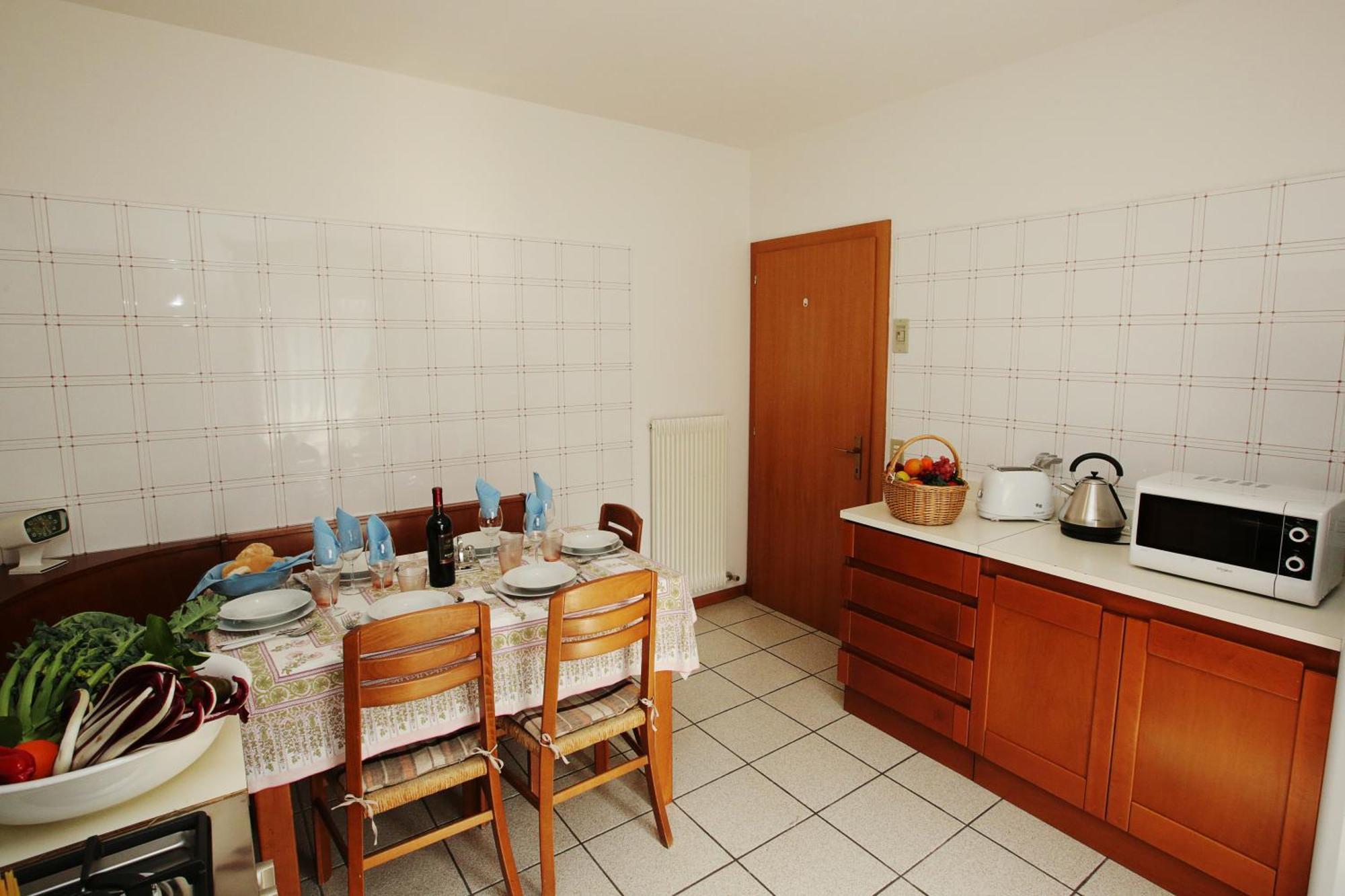 Appartamento Emma - Happy Rentals ริวาเดลการ์ดา ภายนอก รูปภาพ