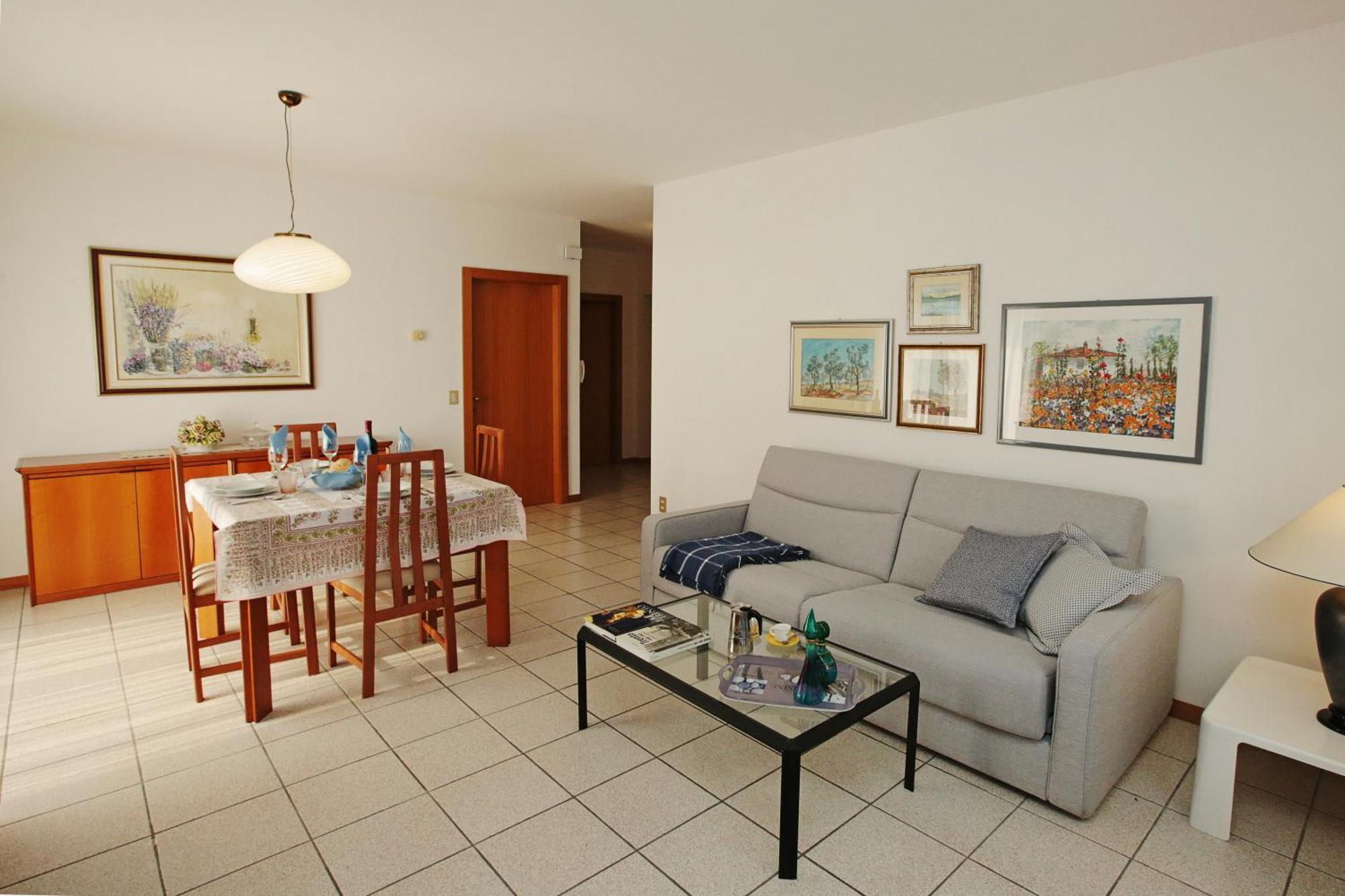 Appartamento Emma - Happy Rentals ริวาเดลการ์ดา ภายนอก รูปภาพ